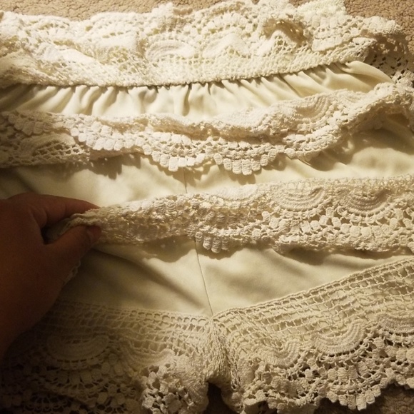 Shorts - Picture 5 of 5